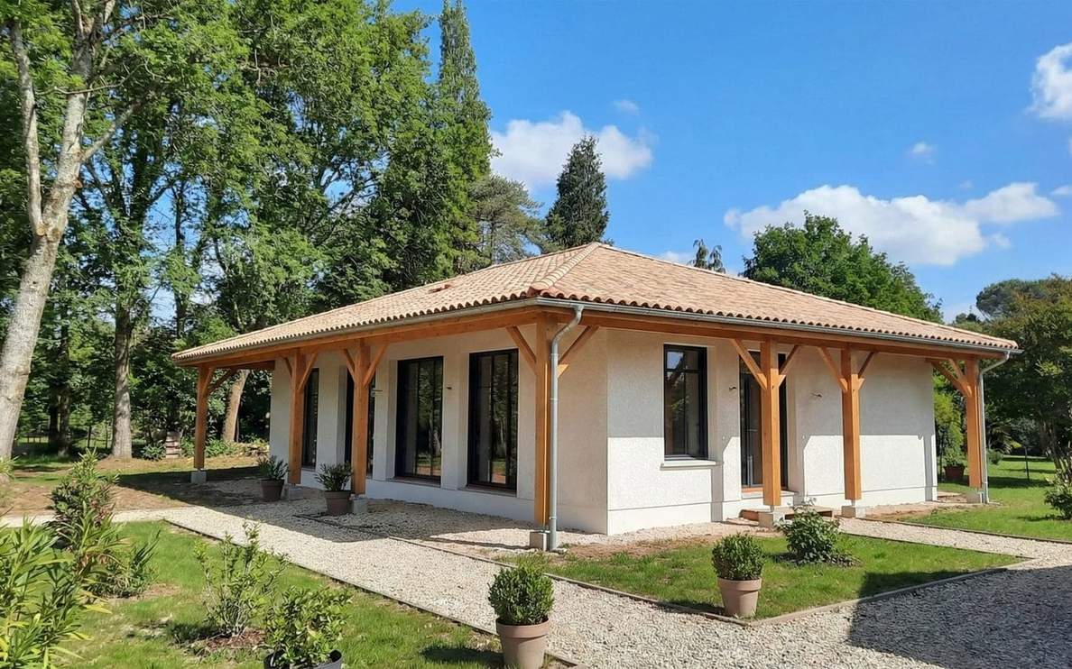 Maison individuelle de plain-pied pour construire une maison à Mézos avec Landes Habitat.