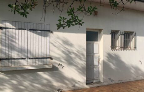 Maison avant travaux de rénovation et extension par Landes Habitat